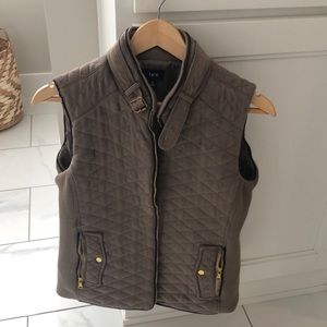 Riding vest